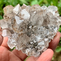 Yunnan Crystal Wrap Crystal Red Stone Hair Crystal Natural Mineral Crystal Specimen Pendulum Pieces Collection Geological Teaching Kop
