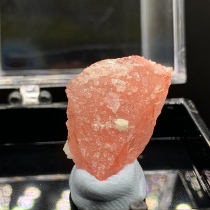 Natural Diamond Manganese Mine Raw Mineral Crystal Teaching Kop Specimen Red Grain Stone Raw Stone Rock Chite Crystal Pendulum