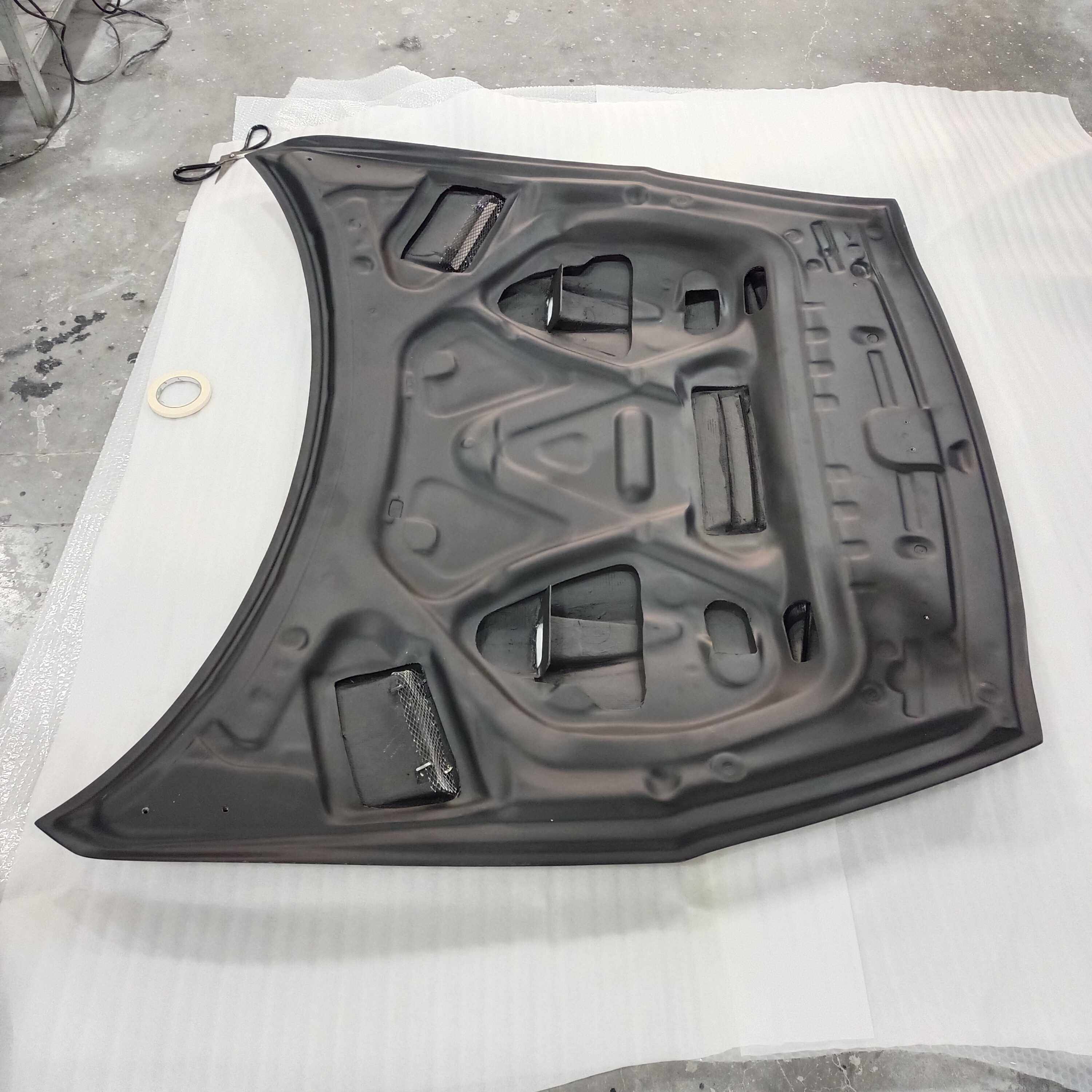 日产尼桑GTR R35碳纤维改装发动机机盖有何特别之处？适合哪些人群？-前机盖-淘宝好物网