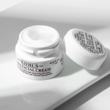 Увлажняющий освежающий крем для путешествий