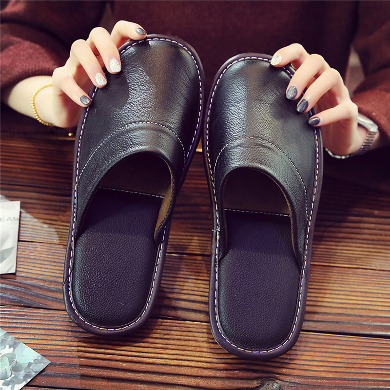 Spring, Autumn, and Winter All-Season Home Leather Slippers for Men and Women, Couples' Non-Slip, Wear-Resistant, Closed-Toe Genuine Cowhide Slippers with Thick Soles