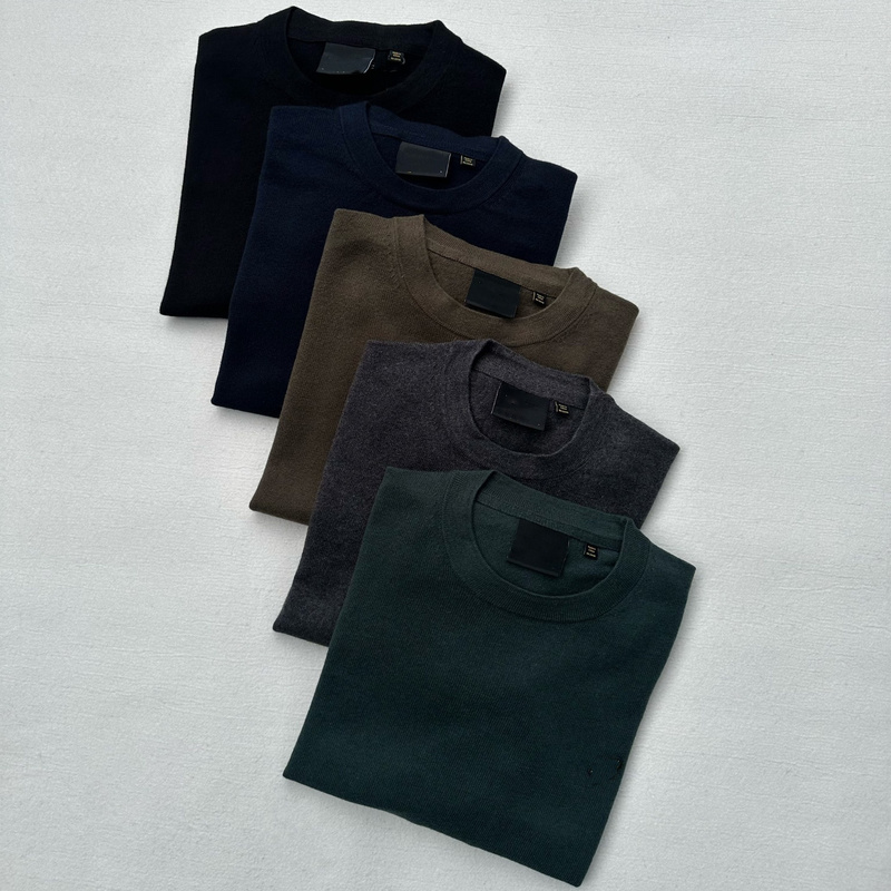 25 Winter, Uk, Cotton Merino Wool Blend, Breathable and Warm, Men's Classic Crew Neck Knitwear, $105