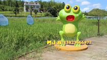 Farmland Travel Frog IP Fiberglass Cartoon Animal Animation Frog Prince Character Doll Image Mascot