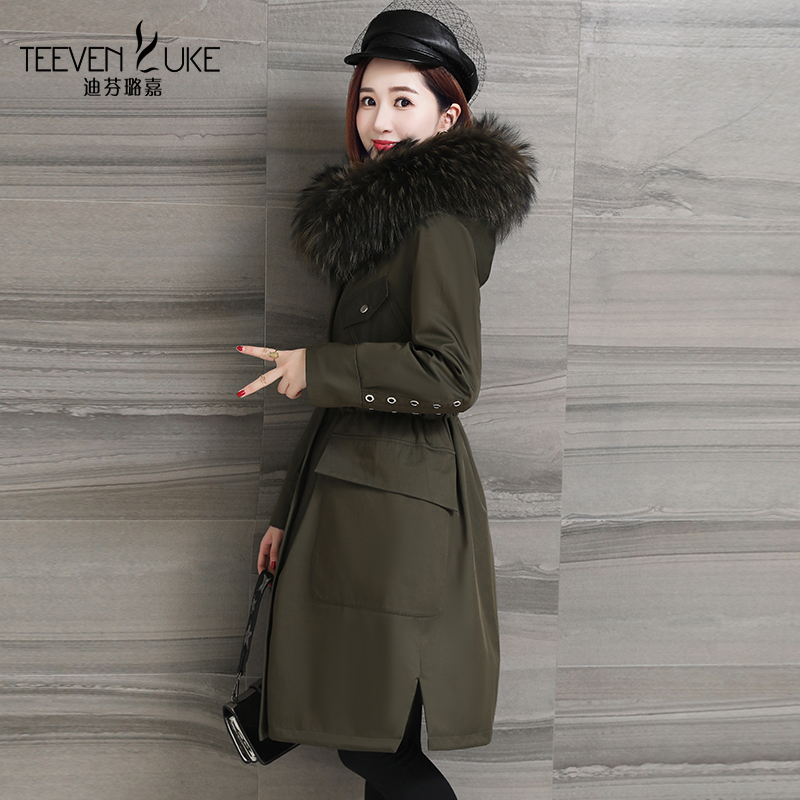 Pie overcomes fashion's new female coat with long version of fur dress coat detachable Rex rabbit hair liner Haining winter