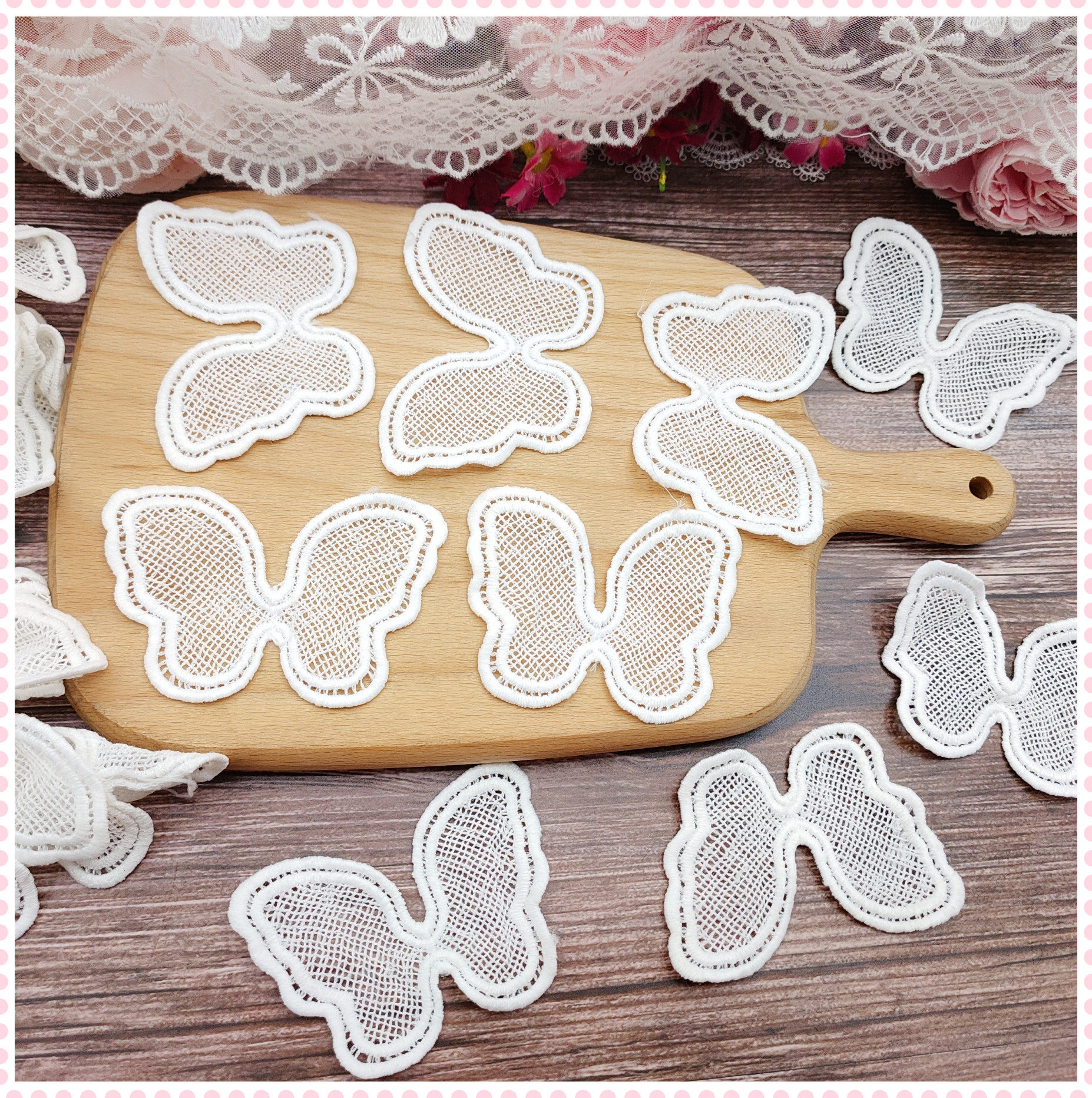 782 The whole package of 20 pieces of daily single white milk silk butterfly water-soluble flower pieces diy hair accessories accessories about 8*6CM