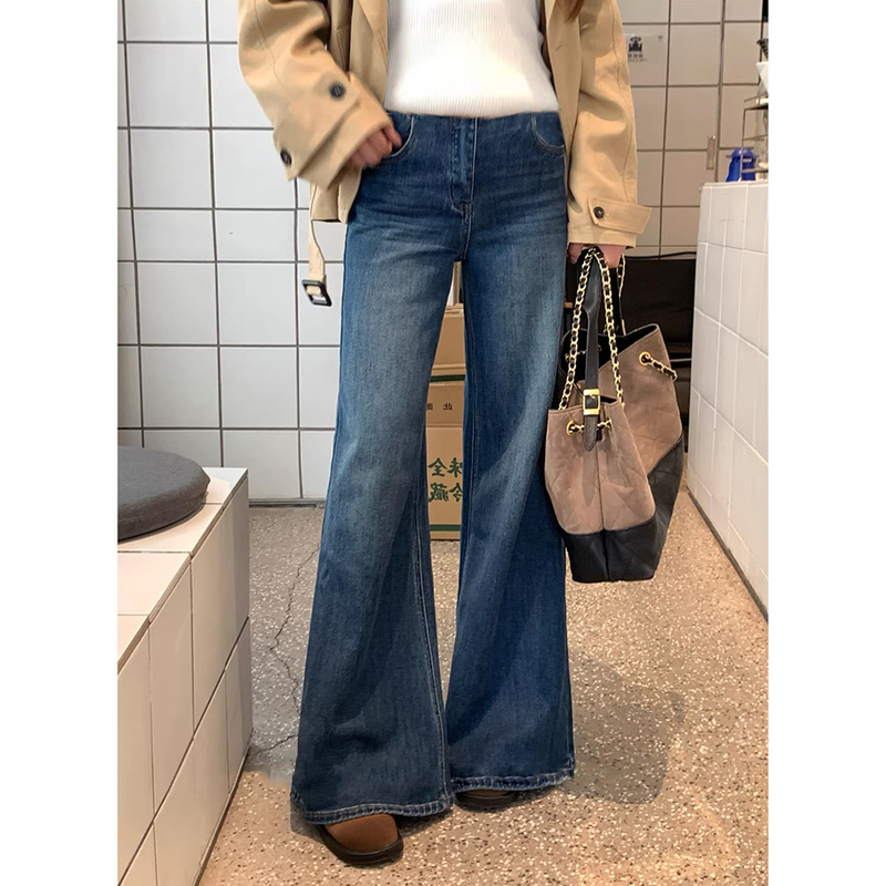 Vintage Blue Maternity Flared Jeans, Thin Autumn Style for Outerwear, 2026 New Model, Belly-Supporting, Slimming Wide-Leg Pants Vintage Blue Maternity Flared Jeans, Thin Autumn Style for Outerwear, 2026 New Model, Belly-Supporting, Slimming Wide-Leg Pants