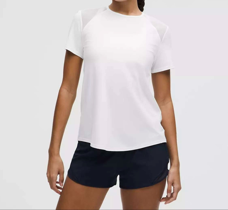 Chengdu Launches Lulu Sculpt Short Sleeve Series of Women's Quick-Drying Breathable Short-Sleeved T-Shirts