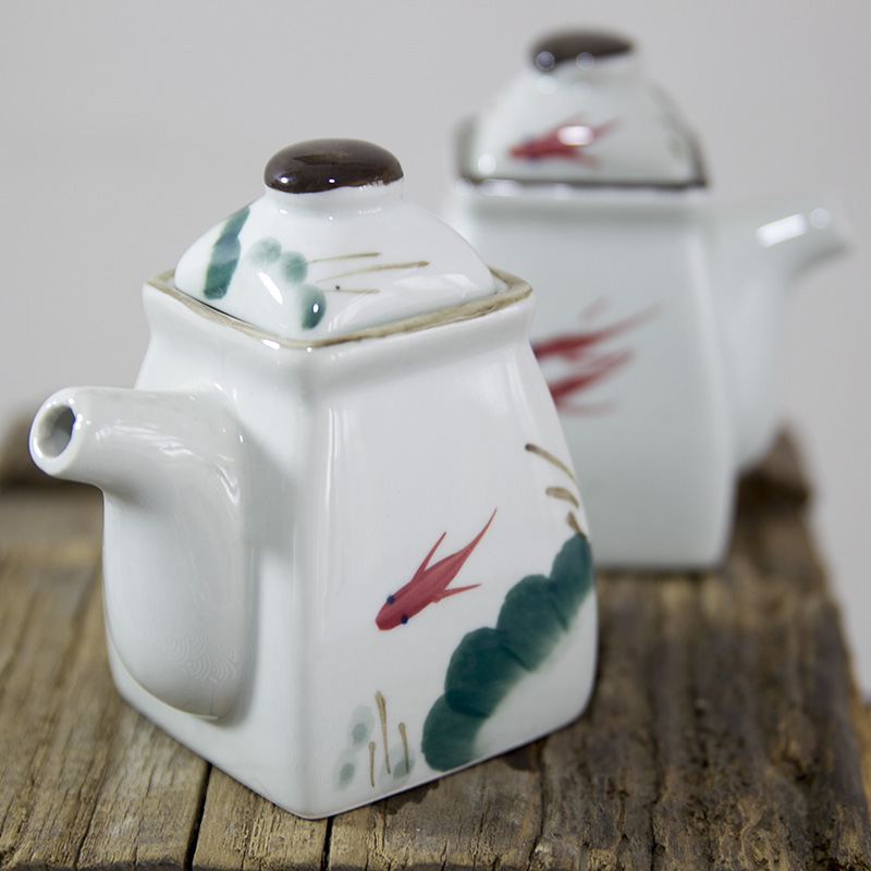Four seasons and ink jiangnan glaze color under Japanese ceramics tableware condiment bottles of caster capped vinegar bottle oil bottle