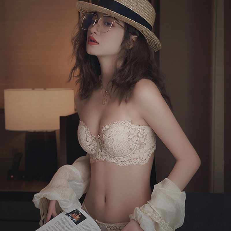 [Italy] La Parlé Sexy Pure Desire | Strapless Lace Lingerie | Minimizes Large Busts and Prevents Sagging