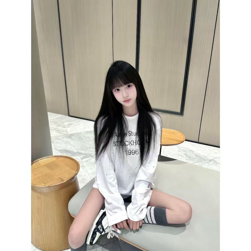 American High Street Style Rhinestone Letter Long-Sleeve T-Shirt for Women, Spring and Autumn 2026 New Loose Design Sun Protection Cover-Up Top