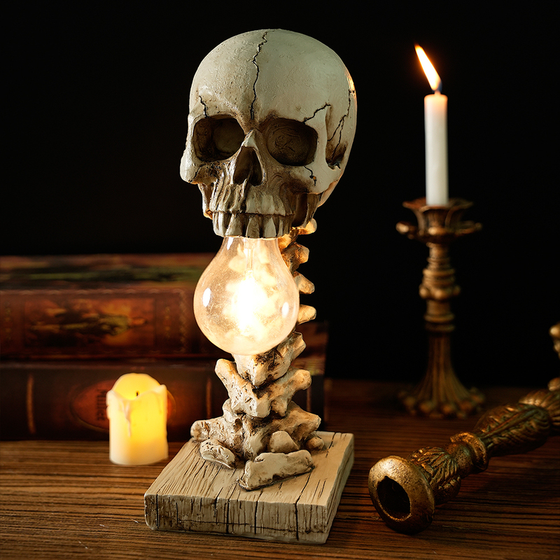 Creative Resin Skull Table Lamp, Glowing Skull Night Light, Home Office Desk Decoration, Halloween Decoration