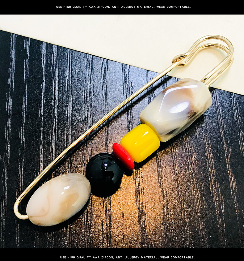 Pin sáng tạo đơn giản phụ kiện áo khoác trâm cá tính trâm thủy triều người áo len khí quyển trang trí Hàn Quốc - Trâm cài cai ao