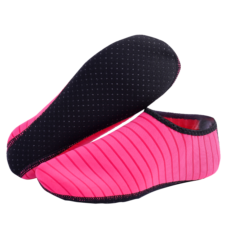 Rose Red - Wo Stripe Common Bottom2021 new pattern Beach shoes socks men and women diving Snorkeling children non-slip Swimming shoes ventilation yoga Upstream shoes
