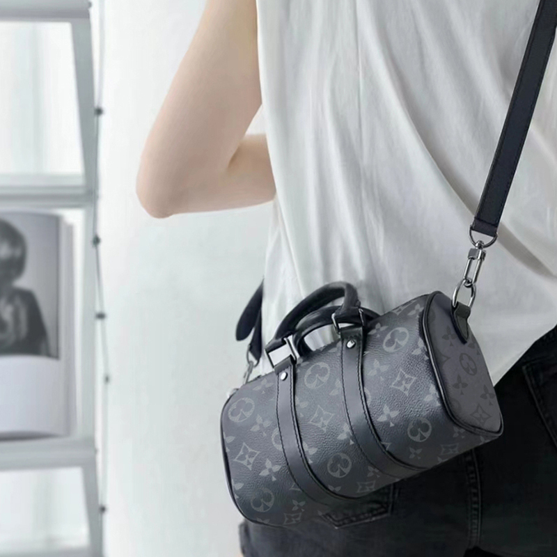 Men's Crossbody Bag Trendy Brand Genuine Leather Fashion Casual Keepall Pillow Bag High-End Shoulder Handbag for Men