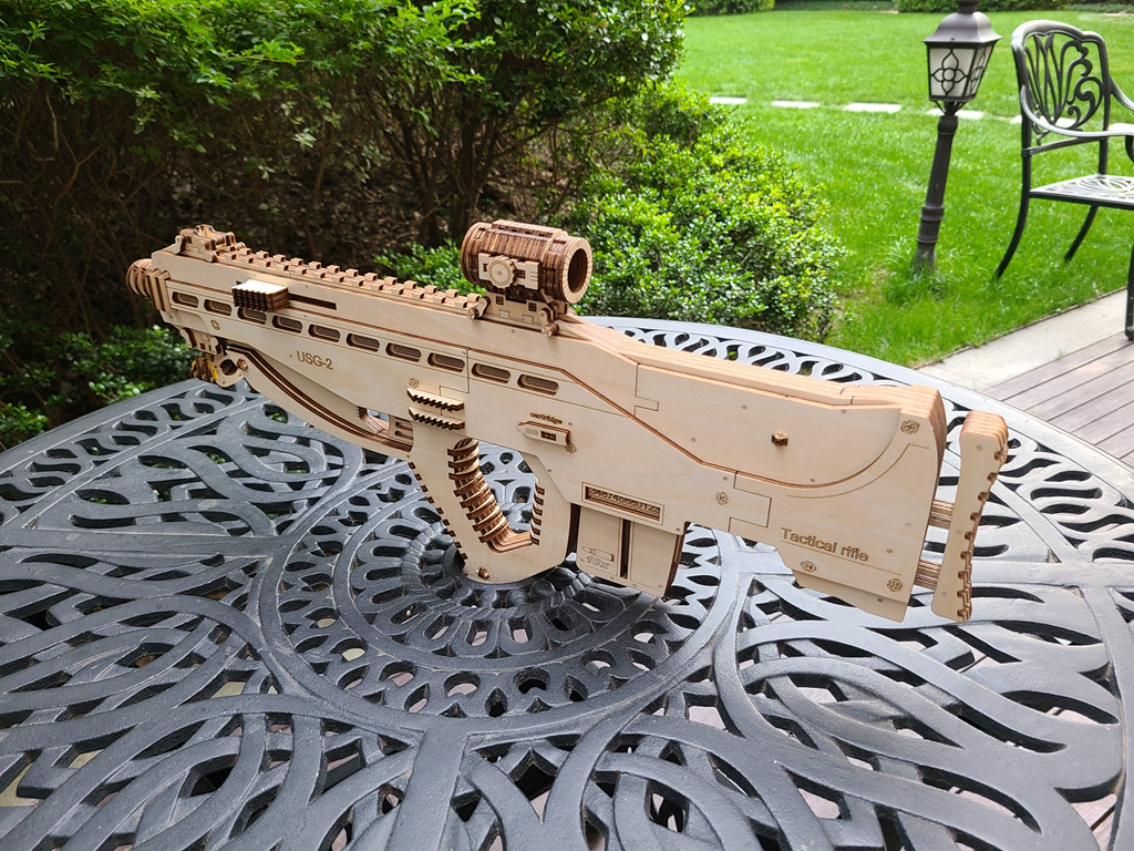 Wooden assembled rubber band gun wooden mechanical transmission model rubber band gun creative gift DIY assembled toy vibrato