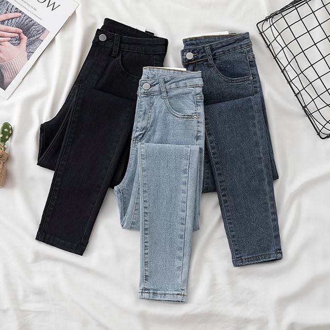 Clearance Sale Cheap Sample Clothing New Arrivals Free Shipping Hot-Selling White Jeans for Pear-Shaped Women 2025 New Model