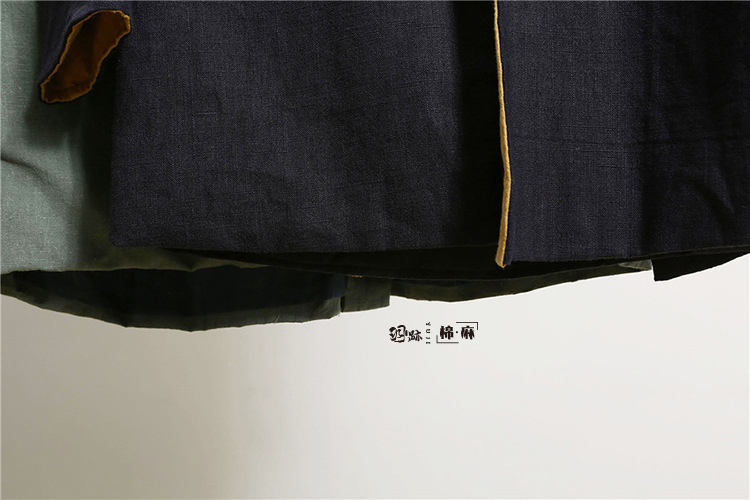 2389555644_782433305