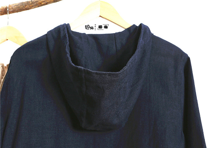 2404452542_782433305