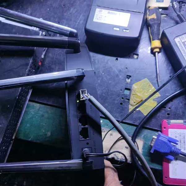 Repairable Tp-Link Router, Tl-Wdr7661 Gigabit Version Router