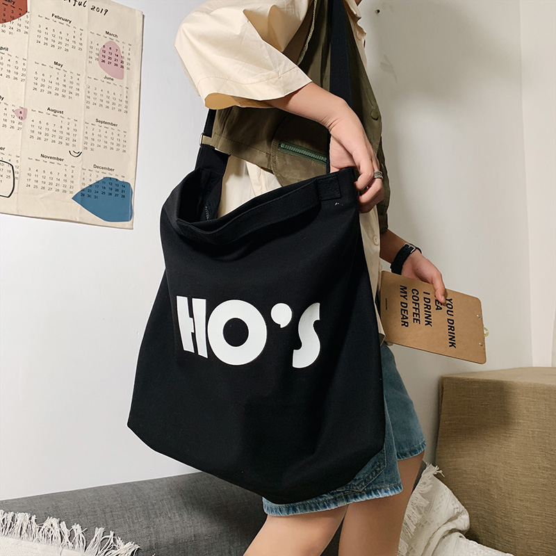 New Men's Youth Package Slanted Satchel Korean version Ins Chains Tide Packs Fashion Trends Personality Creative Travel 100 Hitch