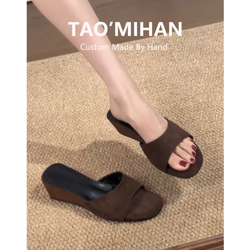 Genuine Leather Non-Tiring Wedge Sandals Thick-Soled Slippers for Women for Outdoor Wear Summer 2026 New High-Heeled Shoes Brown Sandals Genuine Leather Non-Tiring Wedge Sandals Thick-Soled Slippers for Women for Outdoor Wear Summer 2026 New High-Heeled Shoes Brown Sandals