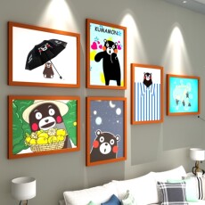 Настенные фотокартины 实木照片墙相框卡通漫画海报装饰画客厅简约创意墙组合相框挂墙