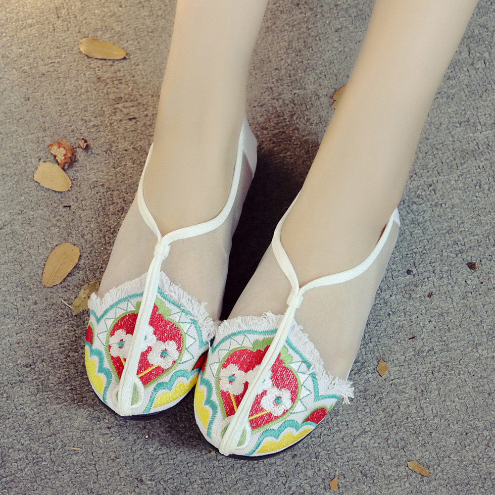 Natural transfer to the net yarn small garden injection bottom flat bottom flat embroidered single shoes casual canvas dance shoes Soft bottom women sandals