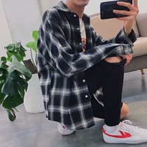Japanese bf black and white plaid shirt men long sleeve loose Korean spring new shirt student Tide brand couple coat