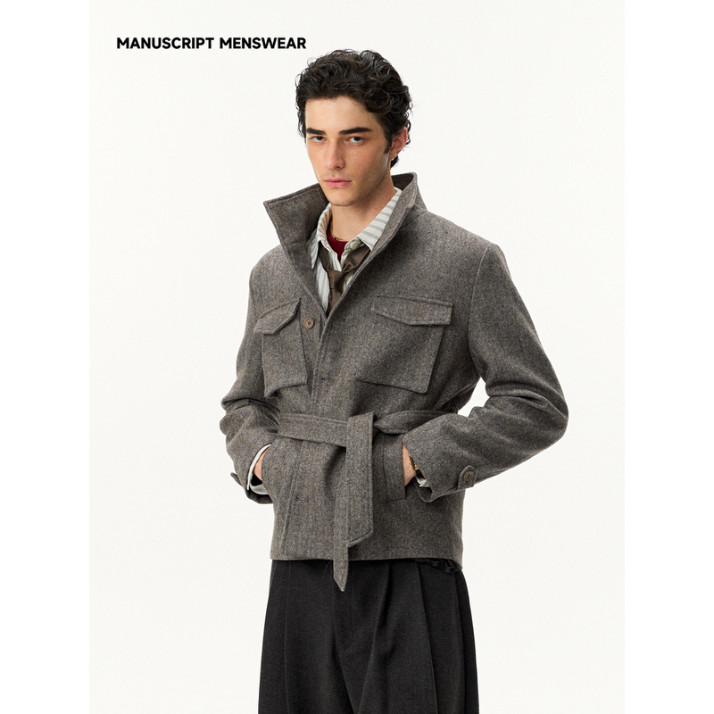 Manuscript Herringbone Pattern M65 Jacket, Wool Blend, Woolen Fabric, Stand-Up Collar, Tie Waist, Regular Shoulder Fit, Fitted Coat