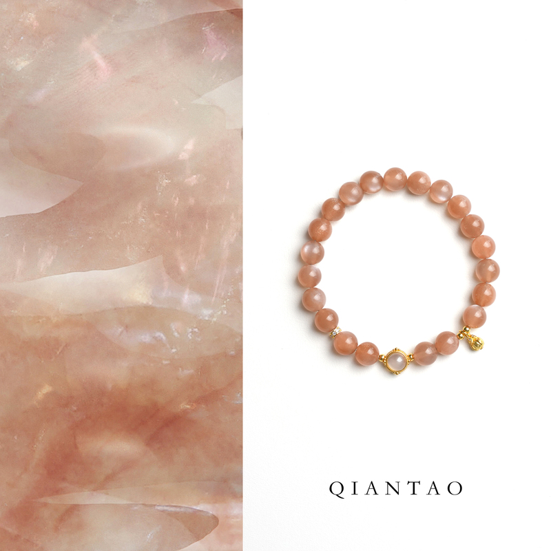 Qiantao「Xu Xiao」Original Chinese-Style Natural Orange Moonstone Crystal Bracelet Agarwood Bracelet Gift for Women
