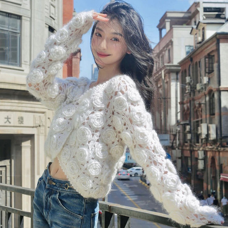 Niche Trendy Brand Brand Store New Model Yi Mengling Rose Sweater for Women with Unique Design and Exquisite Crochet Hollow-Out Knitwear Niche Trendy Brand Brand Store New Model Yi Mengling Rose Sweater for Women with Unique Design and Exquisite Crochet Hollow-Out Knitwear
