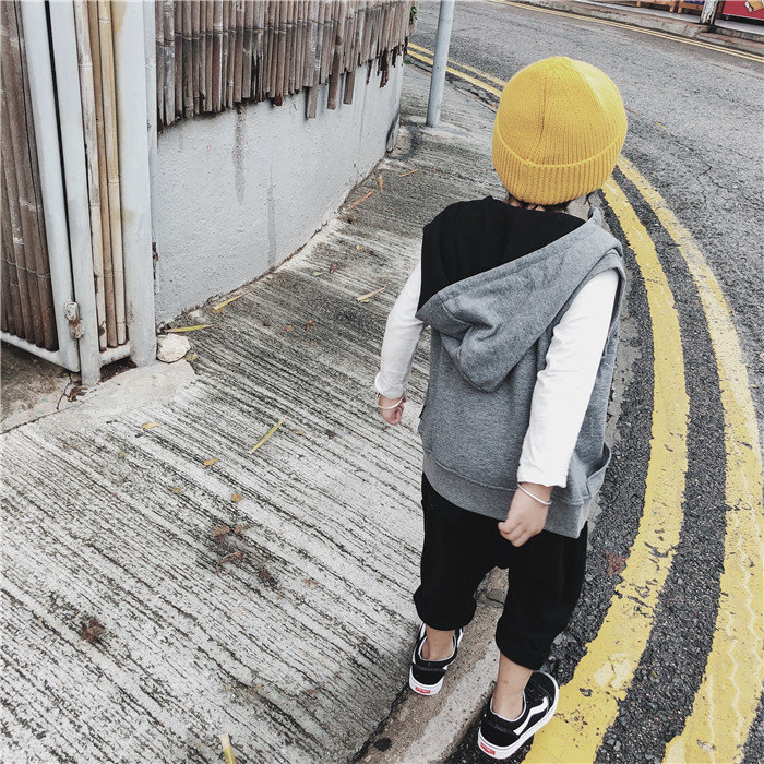 Hu Dafang Trẻ em Mùa thu Mặc áo vest bé trai Vest Vest Big Boys Mart Áo không tay áo khoác trẻ em nam 12 tuổi