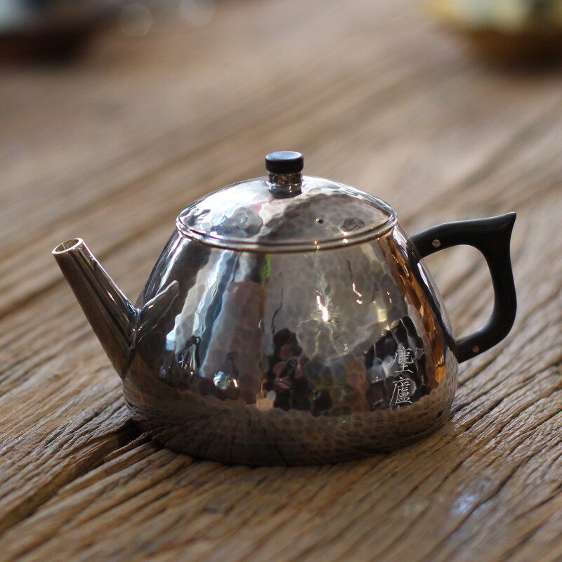 Dust Lu produced handmade silver pot 9999 million feet sterling silver to create household silver pot flat-bottomed stone ladle teapot