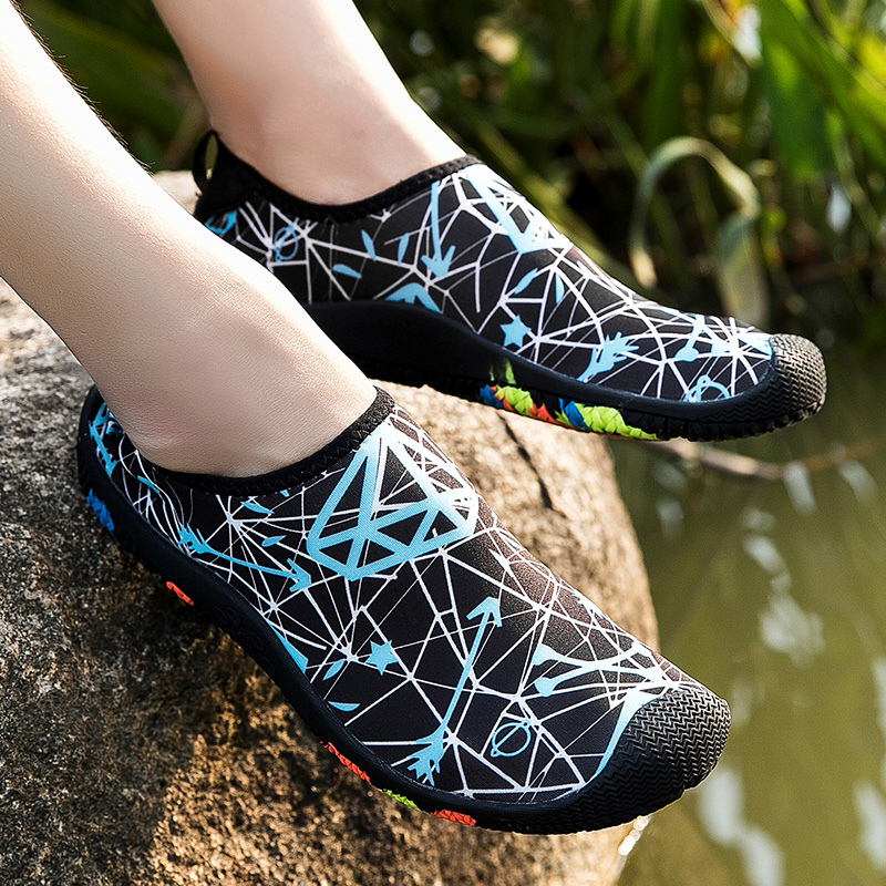 Fitness treadmill shoes men's swimming diving shoes seaside wading snorkeling shoes couples travel beach shoes skin shoes
