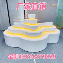 Booth display stand customized special-shaped shoes and bags commercial technology sense front creative circular exhibition hall luminous island display cabinet