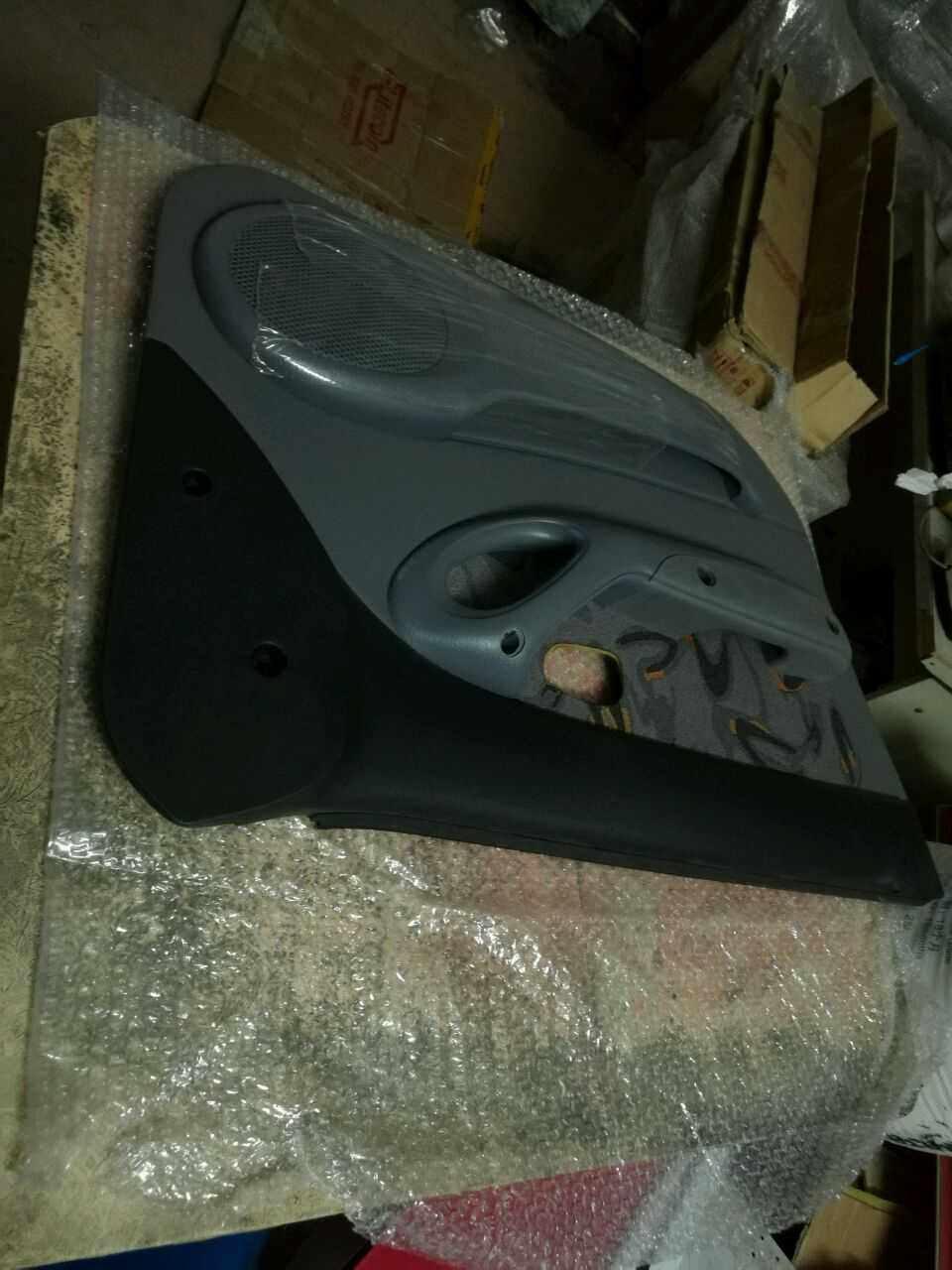 The original dress of the Chirima interior board assembly