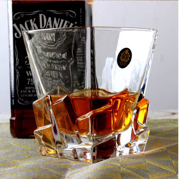 Ly thủy tinh Whisky Cup Cup Cup Rượu vang Brandy Cup Lishui Cup Tea Cup Bộ rượu - Rượu vang ly rượu whisky cao cấp