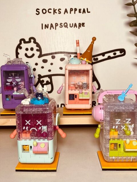 Weile Chuangxiang Mini Particle Claw Machine Assembled Building Blocks Cross-Dressing Series Desktop Ornaments Educational Kidsren's Toys