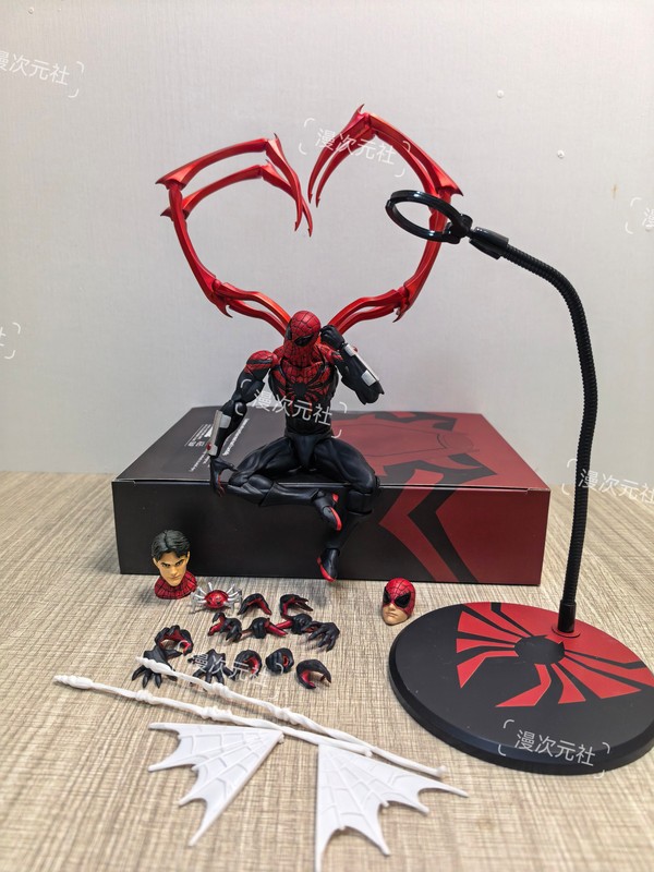 Mess Toys Zhang Pak Ultimate Spider-Man Ultimate Neighbor Articulated Action Figure Model