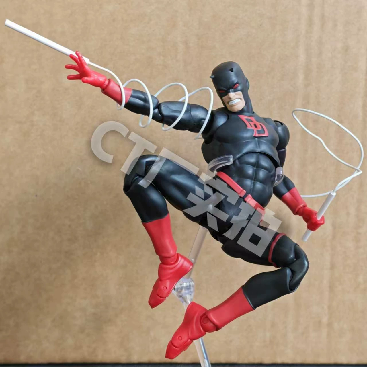 CT Factory mafex версия комикса Daredevil Black Daredevil Marvel Том Хиддлстон подвижная фигура
