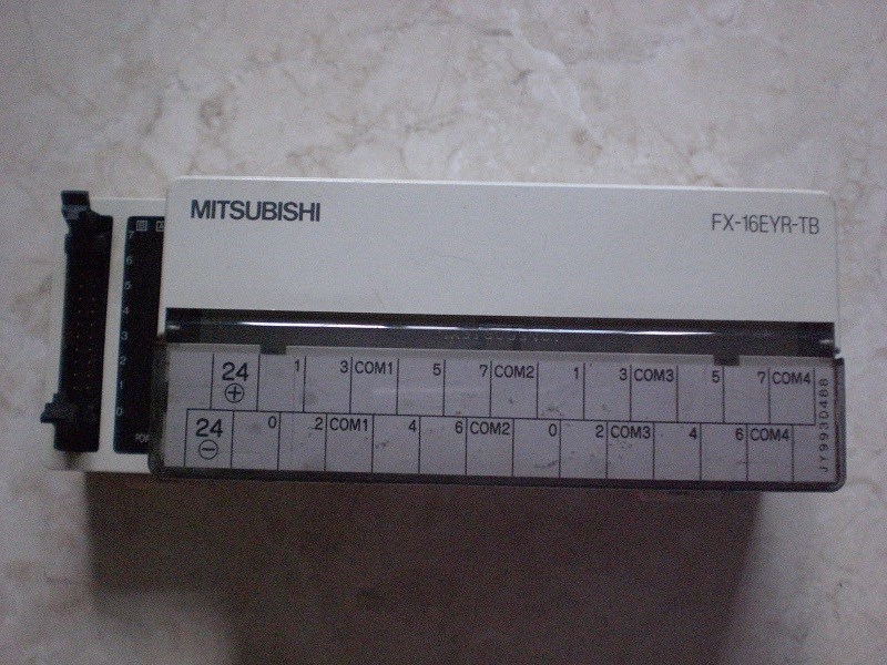 FX-16E-TB FX-16E-TB 16EYT-H-TB FA-FXTB32Y FXTB32X Mitsubishi PLC terminals original dress