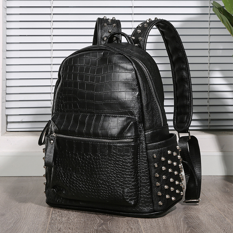 Hong Kong leather crocodile pattern rivet backpack trendy backpack computer bag student school bag men and women couple bag