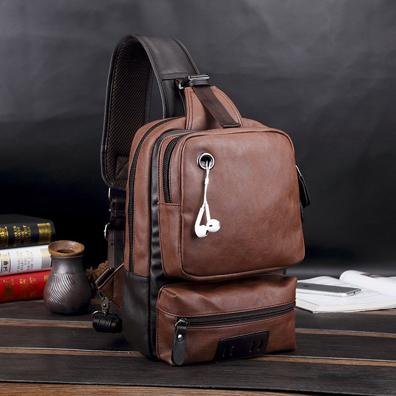 Hong Kong new leather men's bag casual shoulder Messenger bag outdoor sports chest bag large-capacity chest bag tide