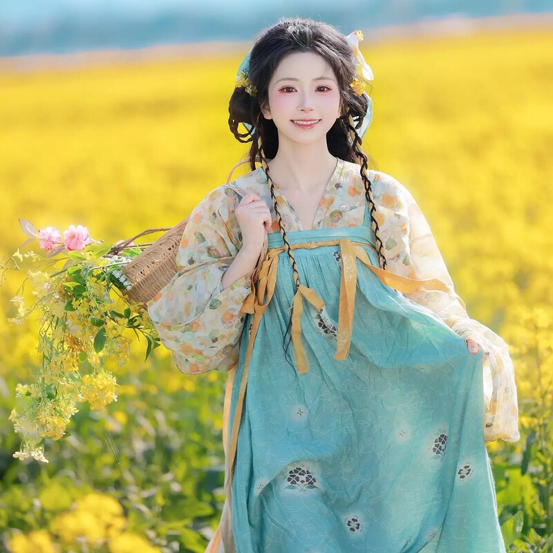 Jinyouyijia Catnip Tang Dynasty Hanfu Women's Chest-Length Skirt with Shawl Daily Wear Beautiful Little Tang Style Hanfu Set Jinyouyijia Catnip Tang Dynasty Hanfu Women's Chest-Length Skirt with Shawl Daily Wear Beautiful Little Tang Style Hanfu Set