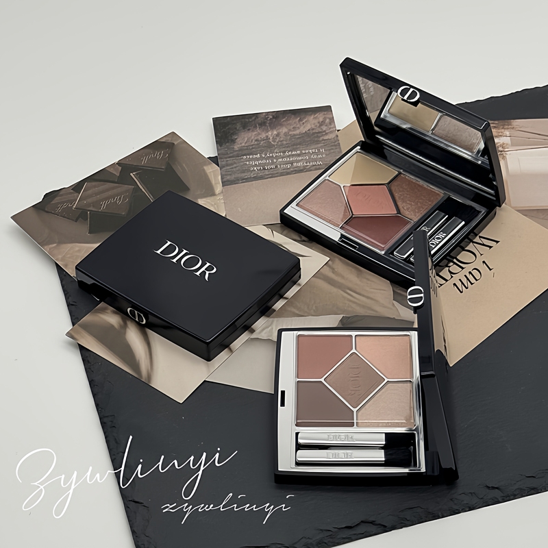 In Stock for Children's Day | Free Shipping! Dior New Version Five-Color Eyeshadow Palette 823/743/669/644 In Stock for Children's Day | Free Shipping! Dior New Version Five-Color Eyeshadow Palette 823/743/669/644