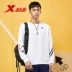 Xtep Sweatshirt Nam Mùa thu 2020 Mới của Nam giới Áo chui đầu cổ tròn Thể thao Áo dài tay Nam - Thể thao lông cừu / jumper