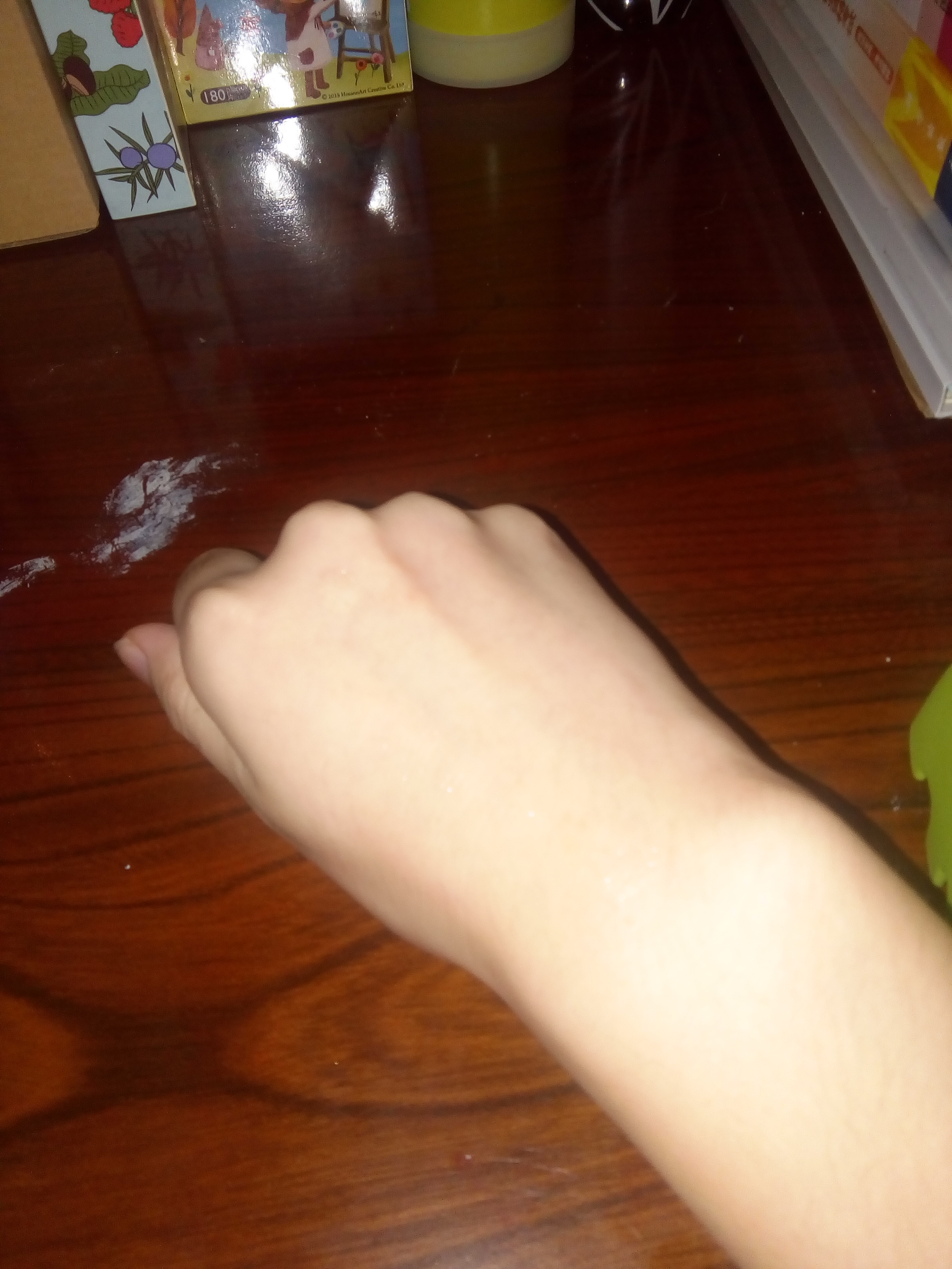 自然堂凝时鲜颜冰肌水