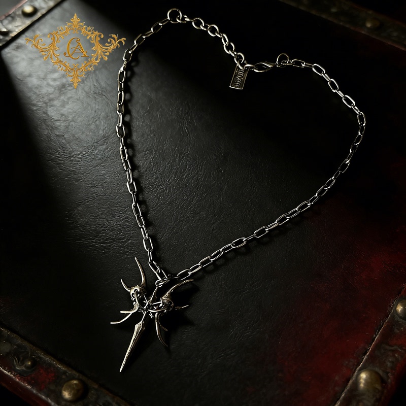 Subculture Dark Chain Splicing Necklace, Irregular-Shaped Yabi Collarbone Chain Pendant, Gothic Punk Skull Cross