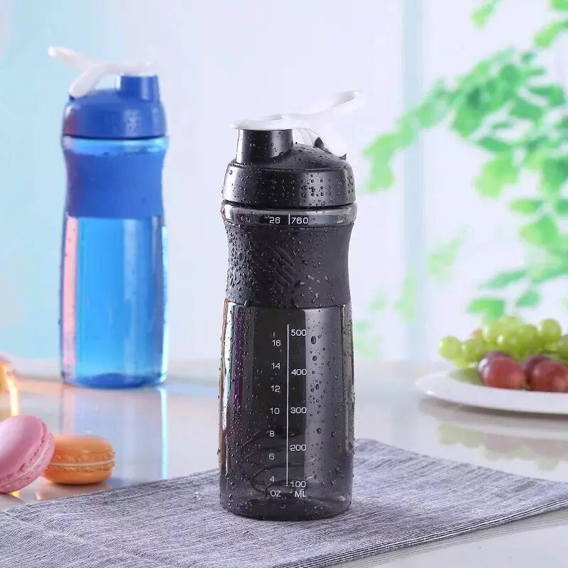 Protein powder fitness kettle milkshake shake cup portable sports portable plastic scale cup 500ML 760ML