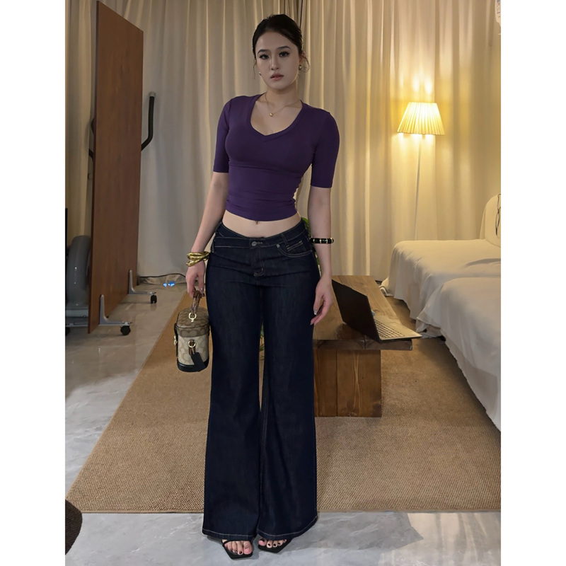 Fblin1 American Retro Style Low-Waisted Irregular Design Jeans That Accentuate the Waist and Hips with a Slight Flare and Slim Fit